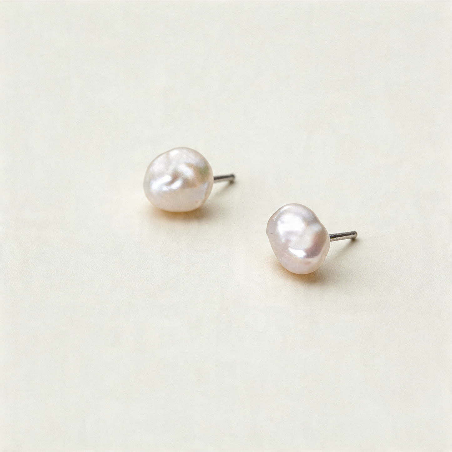 Ally Pearl Studs